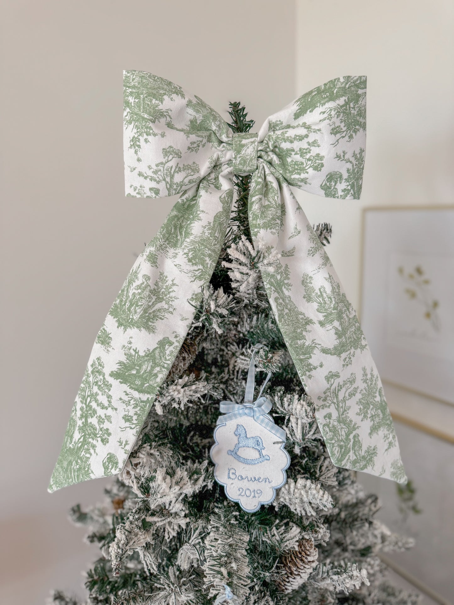 Tree Topper Bow- Classic