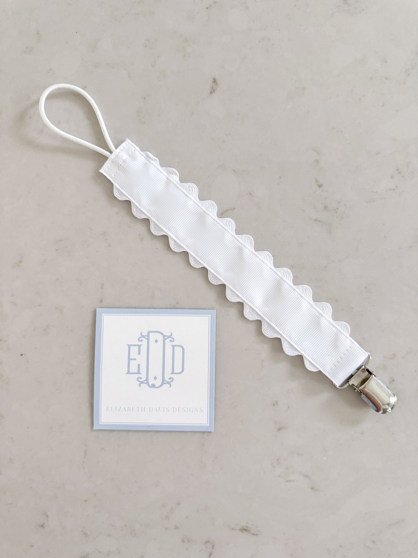 Girls Scalloped Pacifier Clip