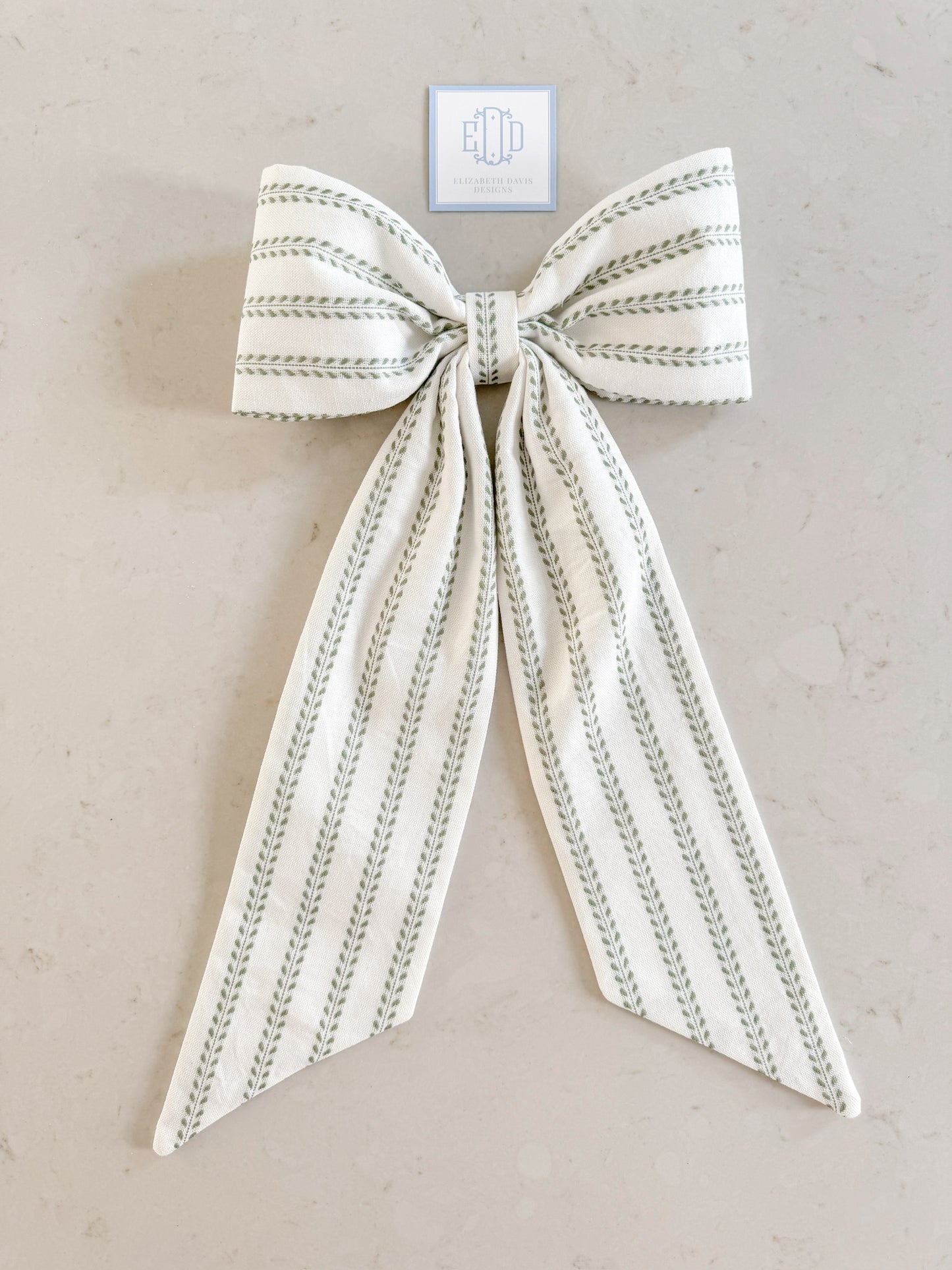 Sage Vine Bow