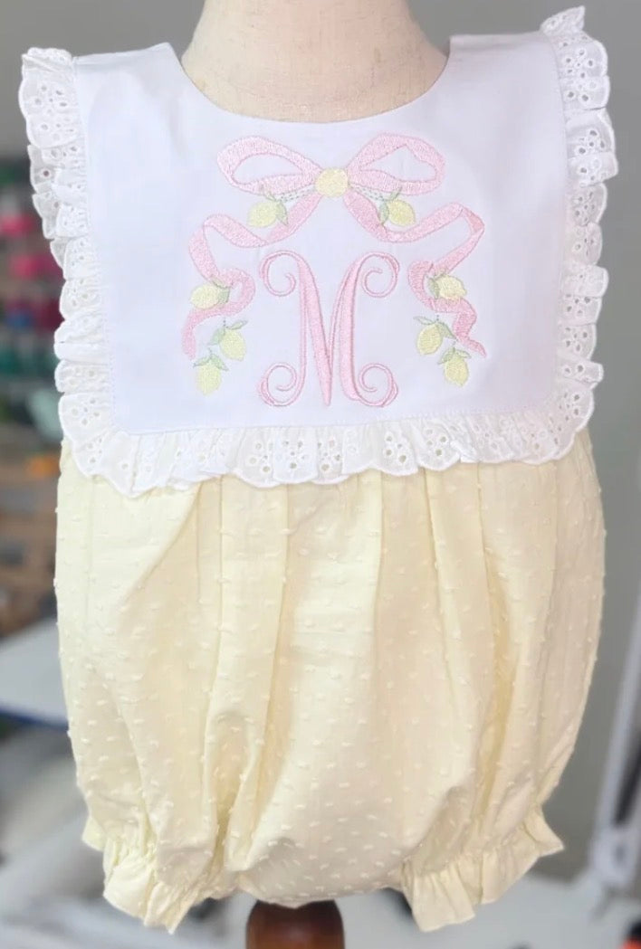 Eyelet Trim Bubbles