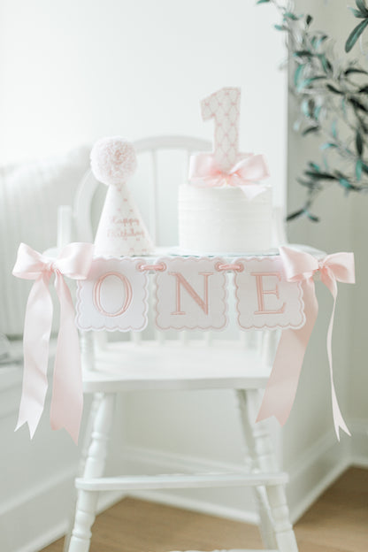 Bow Trellis Party Suite