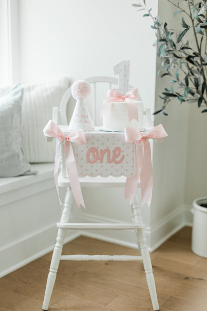 Dainty Scattered Bows Party Suite