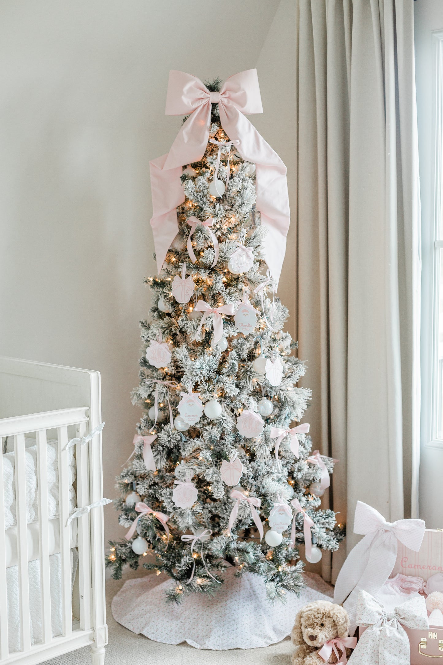 Tree Topper Bow- Petite Grande