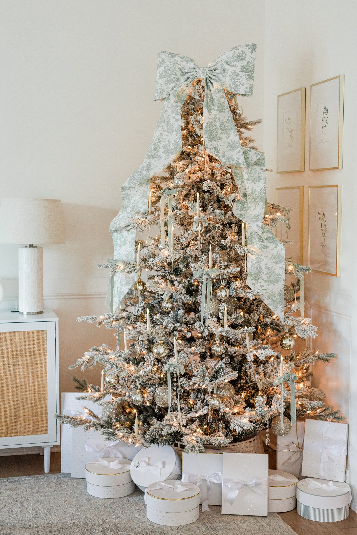 Tree Topper Bow- Grande