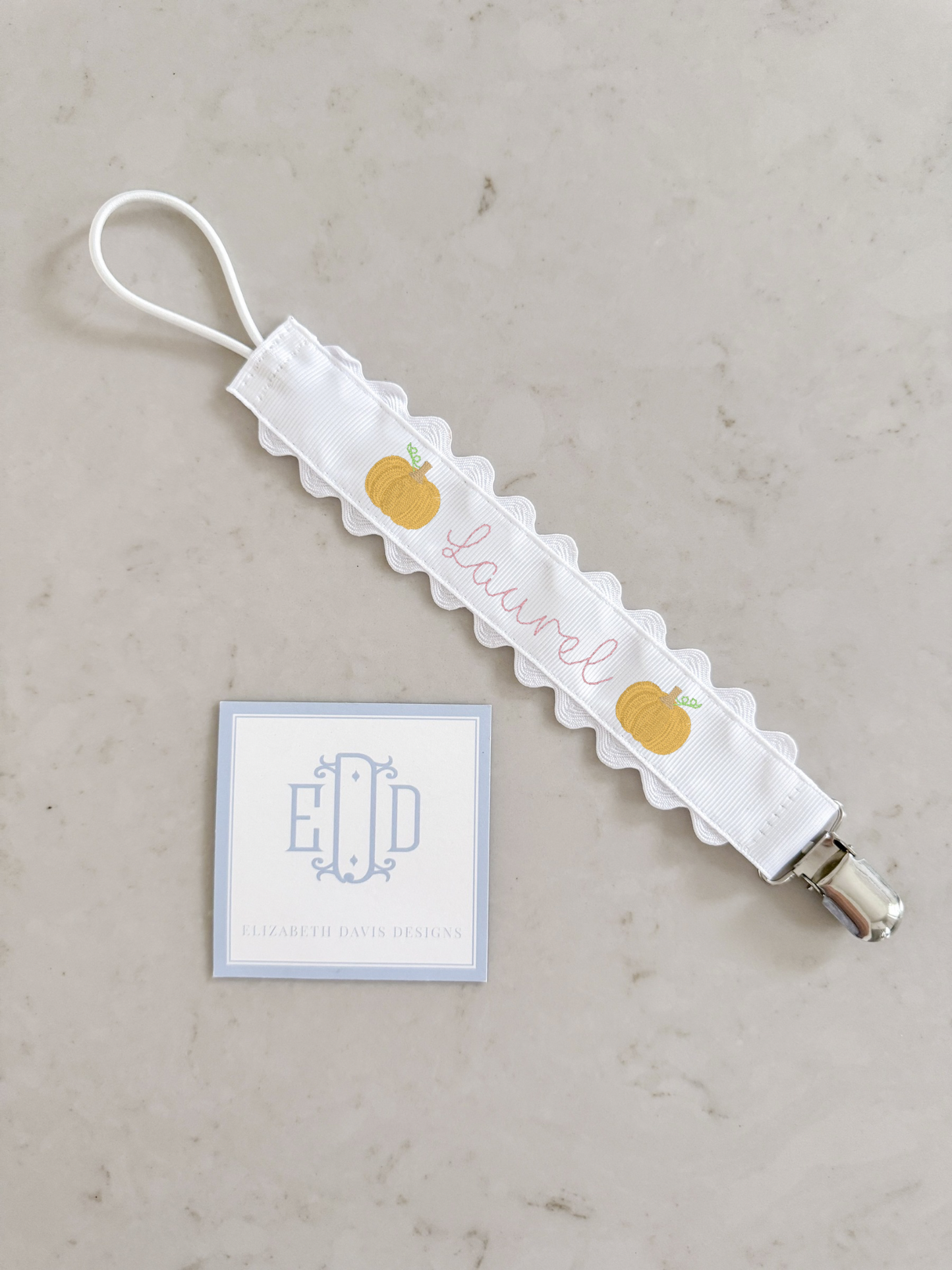 Scalloped Pacifier Clip