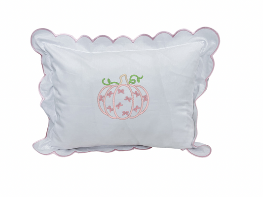 Scalloped Accent Pilllow Cover